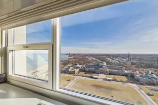 1700 E 56th St, Chicago, IL 60637 - Photo 17