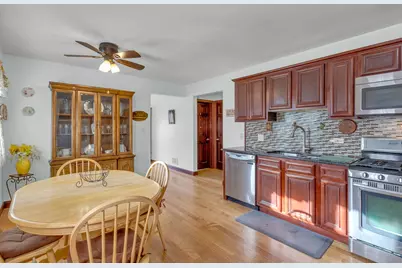 2913 Sarah Street, Franklin Park, IL 60131 - Photo 11