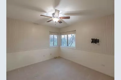 245 Timber Ridge Lane #245, Lake Barrington, IL 60010 - Photo 9