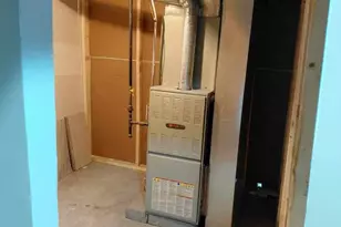 1040 W 92nd Pl, Chicago, IL 60620 - Photo 25