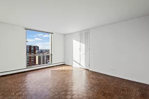 1310 N Ritchie Ct, Chicago, IL 60610 - Photo 35