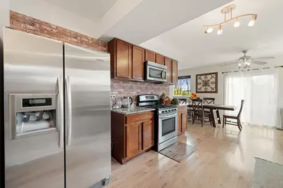 16559 Willow Walk Drive, Lockport, IL 60441 - Photo 11