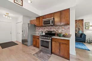 16559 Willow Walk Dr, Lockport, IL 60441 - Photo 3