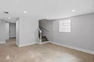 1301 N Waller Ave, Chicago, IL 60651 - Photo 33