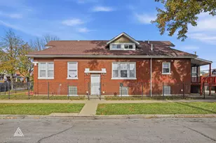 1301 N Waller Ave, Chicago, IL 60651 - Photo 3