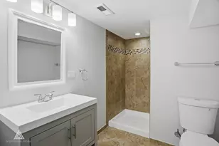 1301 N Waller Ave, Chicago, IL 60651 - Photo 35