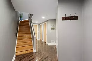 2826 N Talman Ave, Chicago, IL 60618 - Photo 3