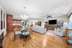 628 Woodglen Ct, Lemont, IL 60439 - Photo 17