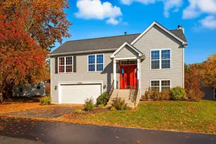 2019 Aspen Dr, Woodstock, IL 60098 - Photo 1