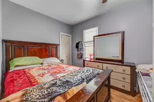 2208 W 54th Pl, Chicago, IL 60609 - Photo 9