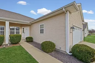 1504 Greyrock Ln, Champaign, IL 61822 - Photo 5