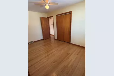 970 S Saylor Avenue, Elmhurst, IL 60126 - Photo 13