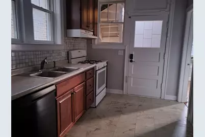 4831 Lee Street, Skokie, IL 60077 - Photo 3