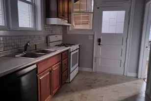 4831 Lee St, Skokie, IL 60077 - Photo 3