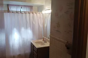 433 W Diversey Ave, Addison, IL 60101 - Photo 7