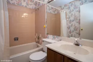 501 Cumberland Trail, Roselle, IL 60172 - Photo 9