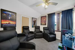 1635 Linden Rd, Homewood, IL 60430 - Photo 11