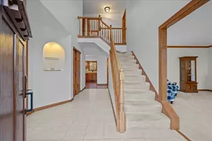 2025 Gillenwater St, Batavia, IL 60510 - Photo 5