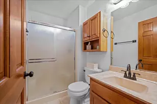 2025 Gillenwater St, Batavia, IL 60510 - Photo 15