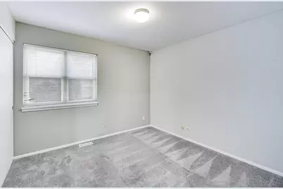 1239 Spring Valley Drive, Carol Stream, IL 60188 - Photo 17