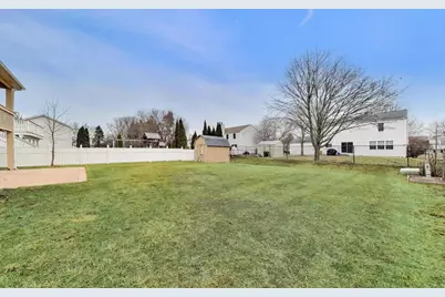 1239 Spring Valley Drive, Carol Stream, IL 60188 - Photo 39