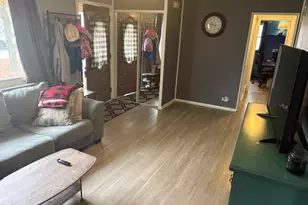 1002 Plaza Dr, Joliet, IL 60435 - Photo 7