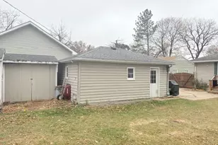 1002 Plaza Dr, Joliet, IL 60435 - Photo 27