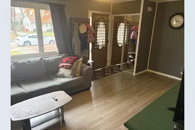 1002 Plaza Drive, Joliet, IL 60435 - Photo 5