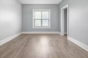 953 E 61st St, Chicago, IL 60637 - Photo 5