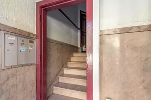 953 E 61st St, Chicago, IL 60637 - Photo 5