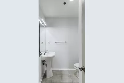 2310 S Canal Street #401, Chicago, IL 60616 - Photo 13