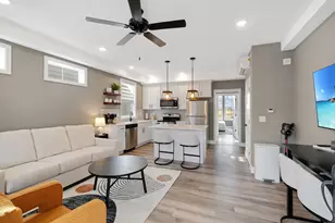 214 Great Loop E Dr, Ottawa, IL 61350 - Photo 3