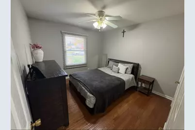 8112 S Applewood Court, Hanover Park, IL 60133 - Photo 17