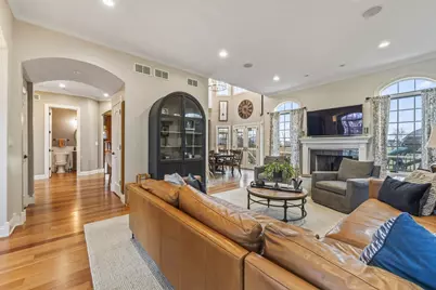 6209 Whiteoak Drive, McHenry, IL 60050 - Photo 11