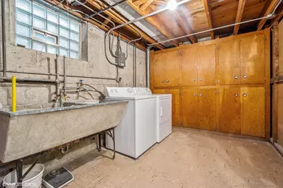 7458 W Touhy Avenue, Chicago, IL 60631 - Photo 15