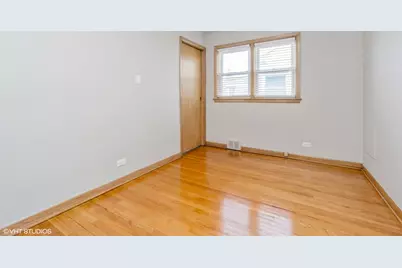 7458 W Touhy Avenue, Chicago, IL 60631 - Photo 7