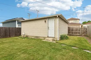 7255 N Oriole Ave, Chicago, IL 60631 - Photo 35