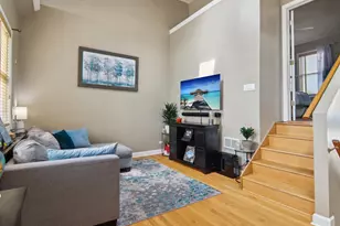 7255 N Oriole Ave, Chicago, IL 60631 - Photo 17