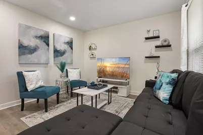 366 N Hemlock Avenue, Wood Dale, IL 60191 - Photo 3