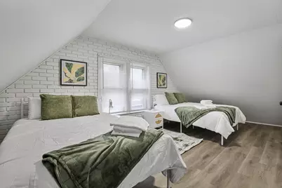 366 N Hemlock Avenue, Wood Dale, IL 60191 - Photo 23