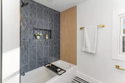 7040 W 114th Street, Worth, IL 60482 - Photo 5