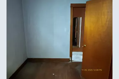 8545 S Manistee Avenue, Chicago, IL 60617 - Photo 15