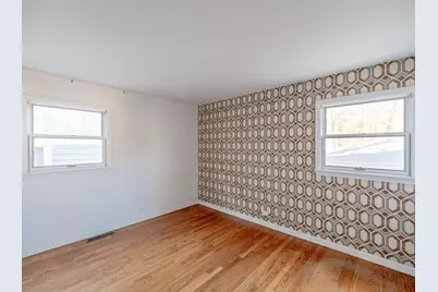 2424 Cowper Avenue, Evanston, IL 60201 - Photo 7