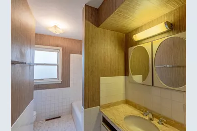 2424 Cowper Avenue, Evanston, IL 60201 - Photo 9