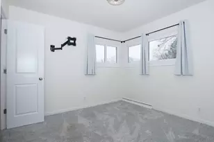 1104 Redwood Ave, Bloomington, IL 61701 - Photo 17