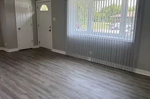 363 Minocqua Ave, Park Forest, IL 60466 - Photo 3