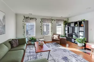 3442 N Damen Ave, Chicago, IL 60618 - Photo 3