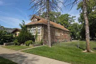1038 W 104th St, Chicago, IL 60643 - Photo 1
