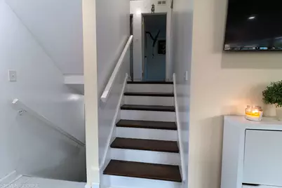 5644 Lyons Street, Morton Grove, IL 60053 - Photo 27