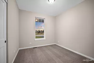 790 Cascade Dr, Marengo, IL 60152 - Photo 5